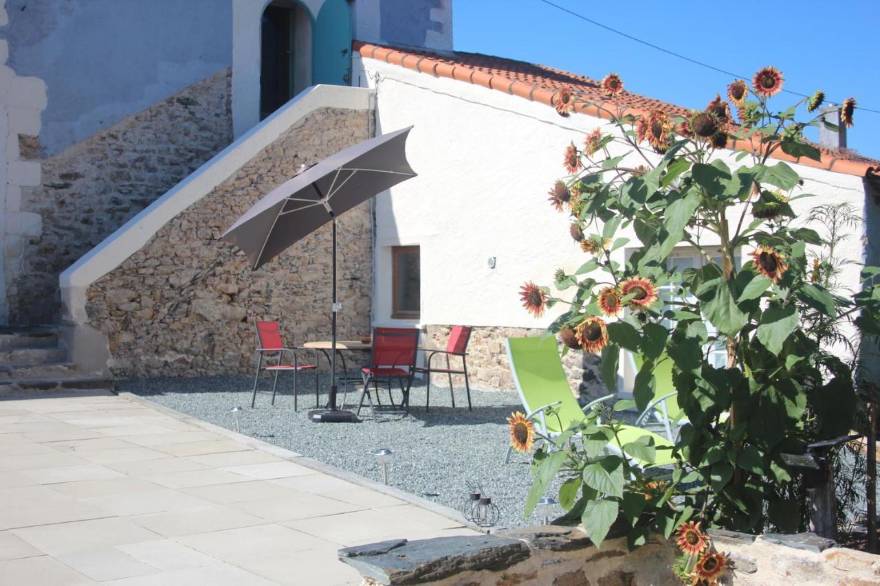 Appartamento L Entredeux Saint-Viaud Esterno foto