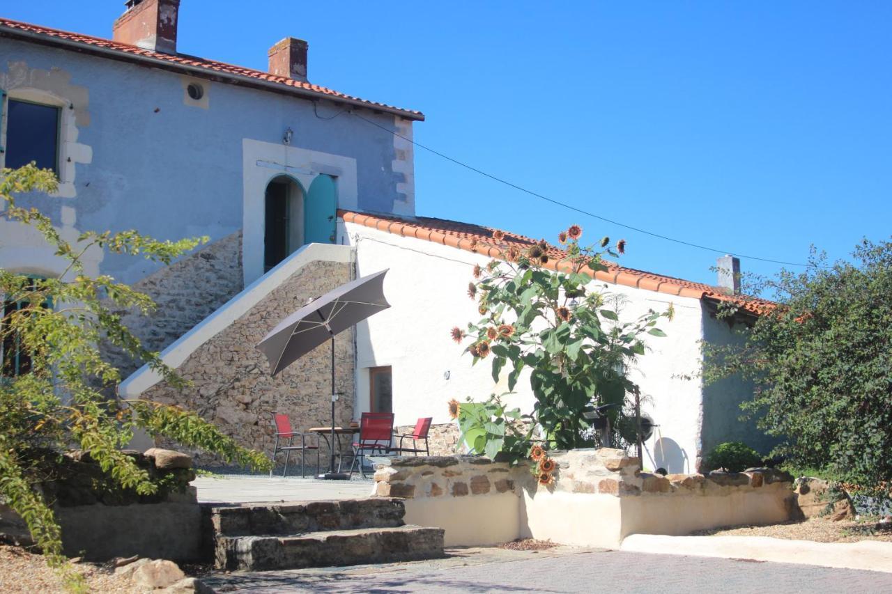 Appartamento L Entredeux Saint-Viaud Esterno foto